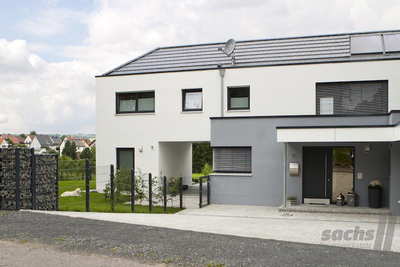 Neubau Einfamilienhaus Fassade Oberflaechengestaltung Maler Lauterbach 5